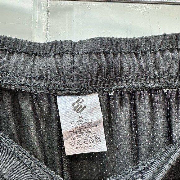 NWT rocawear athletic pants black with pockets breathable mesh women's medium - Picture 4 of 6